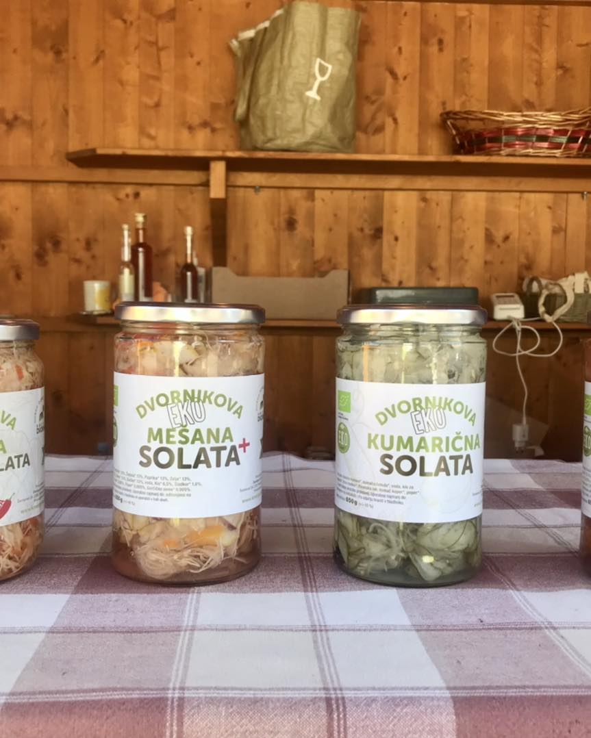 Eingelegter Salat + - aus Dvorniks Garten - Biobauernhof 720g